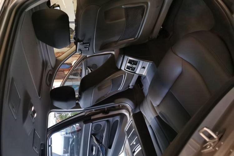 Used BMW 3 Series 2017 320Li Fashion Model Interior 3