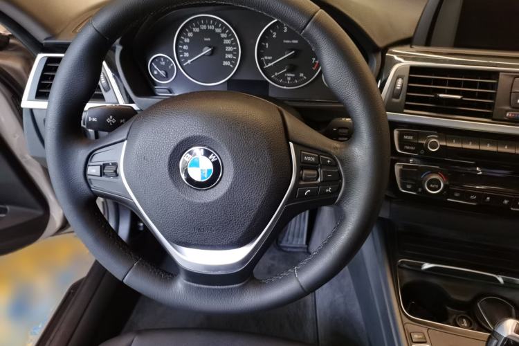 Used BMW 3 Series 2017 320Li Fashion Model Interior 6