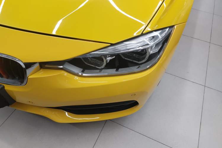Used BMW 3 Series 2017 318i Fashion Model Left Front Headlight