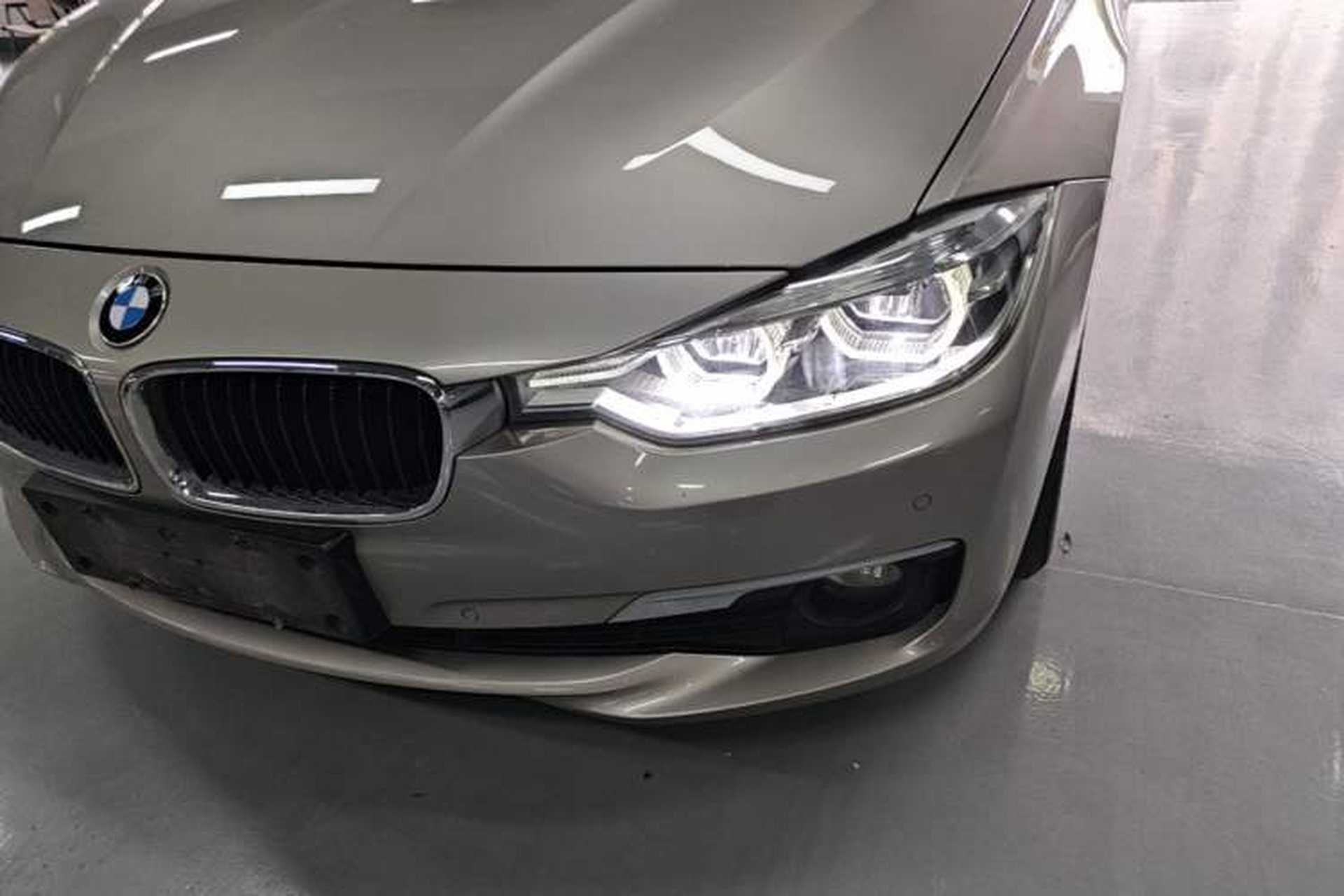 Used BMW 3 Series 2017 320Li Fashion Model Left Front Headlight