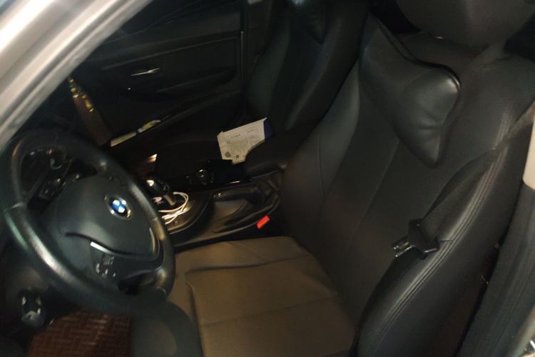 Used BMW 3 Series 2017 320Li Fashion Model Left Front Seat