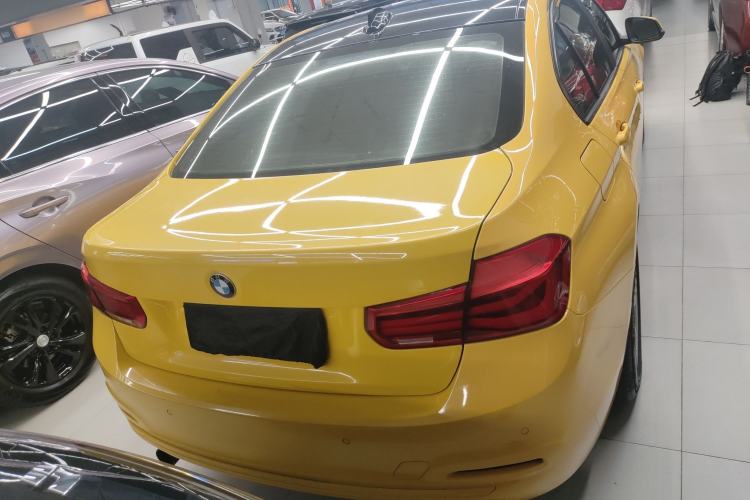 Used BMW 3 Series 2017 318i Fashion Model Rear
