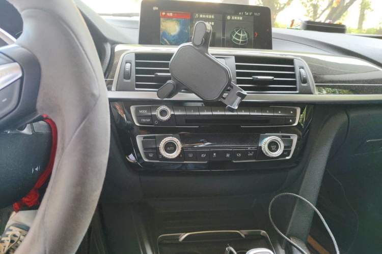 Used BMW 3 Series 2018 320Li M Sport Night Edition Audio And AC Panel