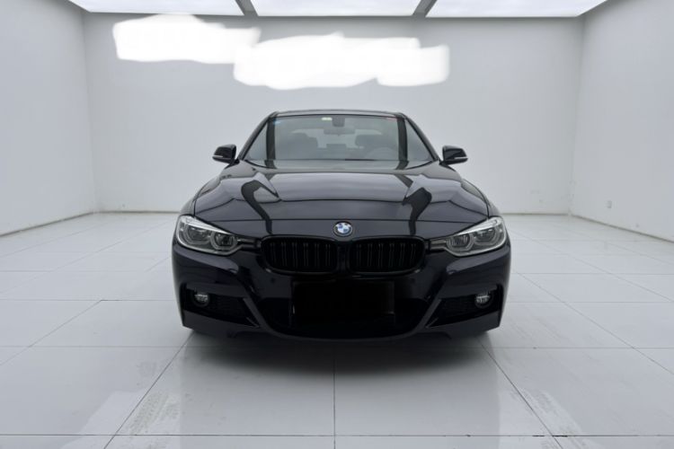 Used BMW 3 Series 2018 320i M Sport Package Exterior 1