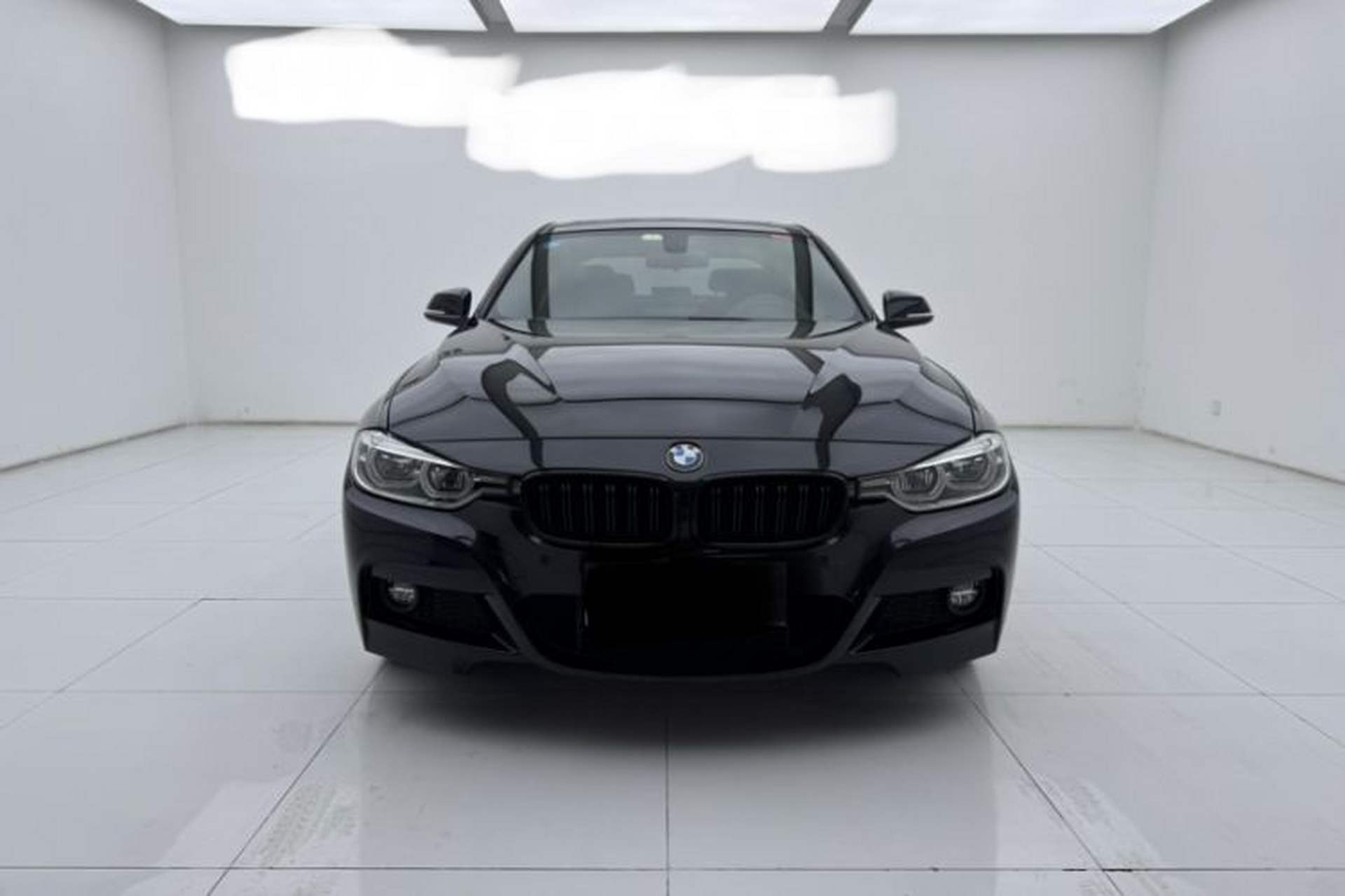 Used BMW 3 Series 2018 320i M Sport Package Exterior 1