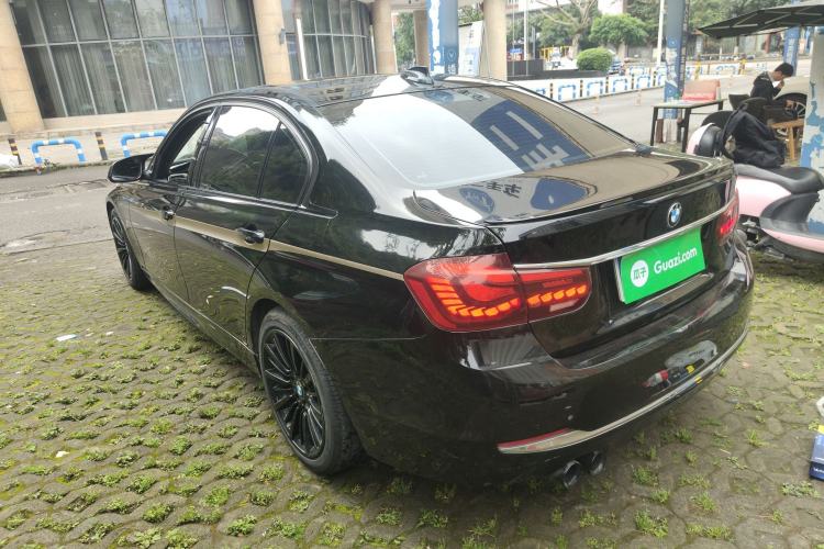 Used BMW 3 Series 2018 320Li Leading Luxury Package Exterior 2