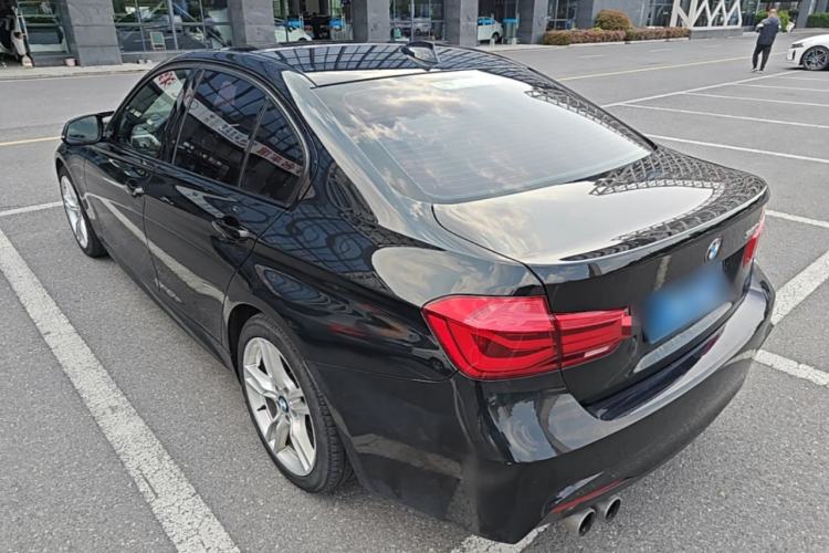 Used BMW 3 Series 2018 320i M Sport Package Exterior 2