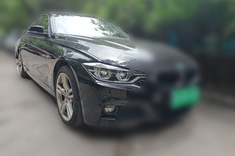 Used BMW 3 Series 2018 320Li Leading Model M Sport Package Front Right 45 Deg