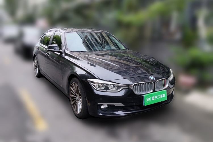 Used BMW 3 Series 2018 320Li Fashion Model Front Right 45 Deg