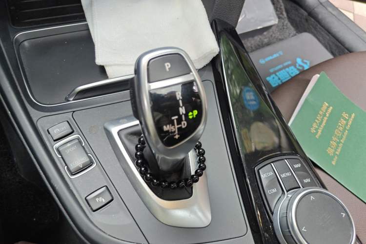 Used BMW 3 Series 2018 320Li Leading Model M Sport Package Gear Lever