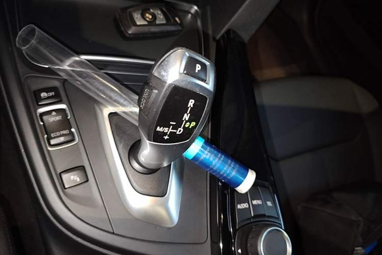 Used BMW 3 Series 2018 320Li Fashion Model Gear Lever