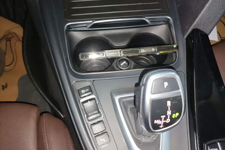 Used BMW 3 Series 2018 320Li Leading Model M Sport Package Gear Lever