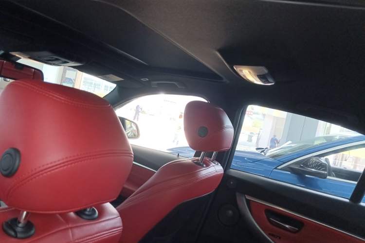 Used BMW 3 Series 2018 320i M Sport Night Edition Headliner
