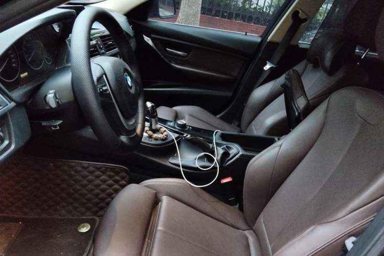 Used BMW 3 Series 2018 320Li Fashion Model Left Front Seat