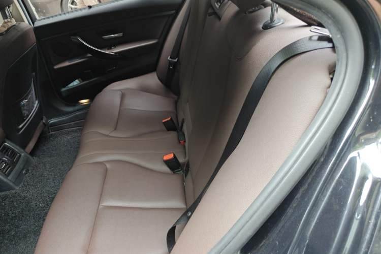 Used BMW 3 Series 2018 320Li Leading Model M Sport Package Left Rear Seat