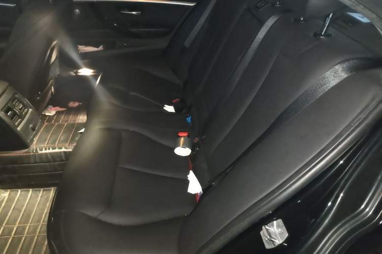 Used BMW 3 Series 2018 320Li M Sport Night Edition Left Rear Seat