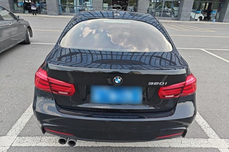 Used BMW 3 Series 2018 320i M Sport Package Rear