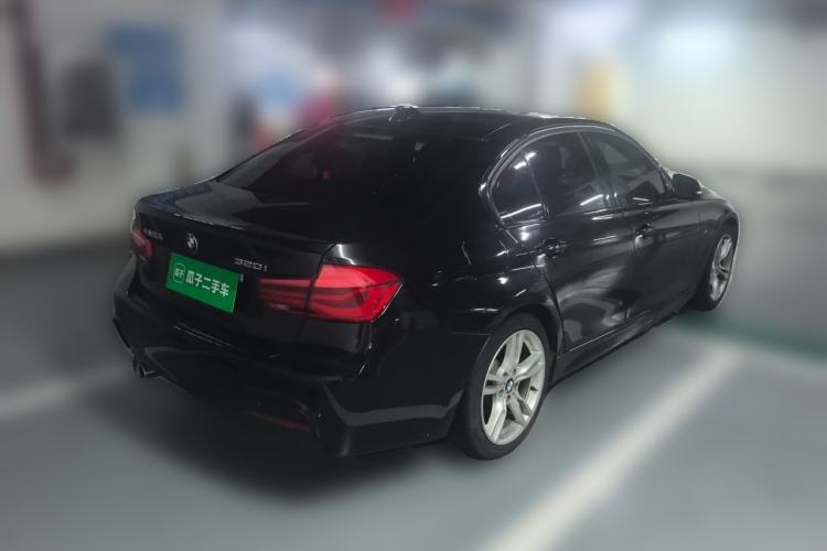 Used BMW 3 Series 2018 320i M Sport Package Rear Right 45 Deg
