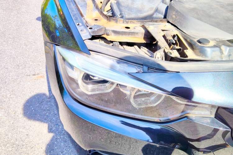 Used BMW 3 Series 2018 320Li Fashion Model Right Front Headlight