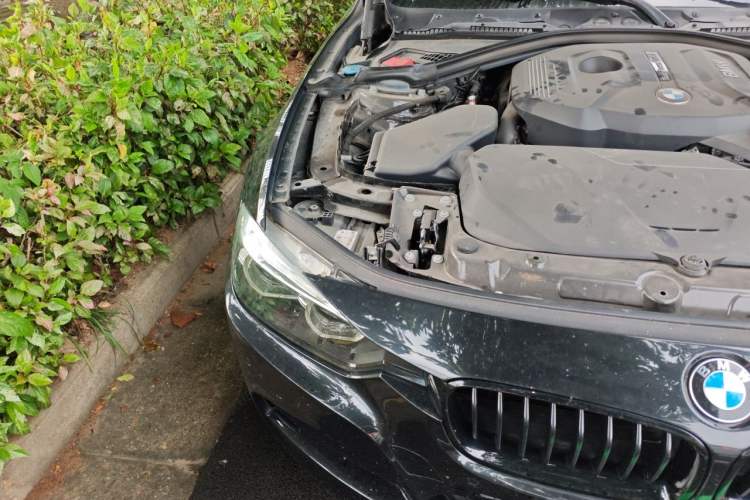 Used BMW 3 Series 2018 320i M Sport Night Edition Right Front Headlight
