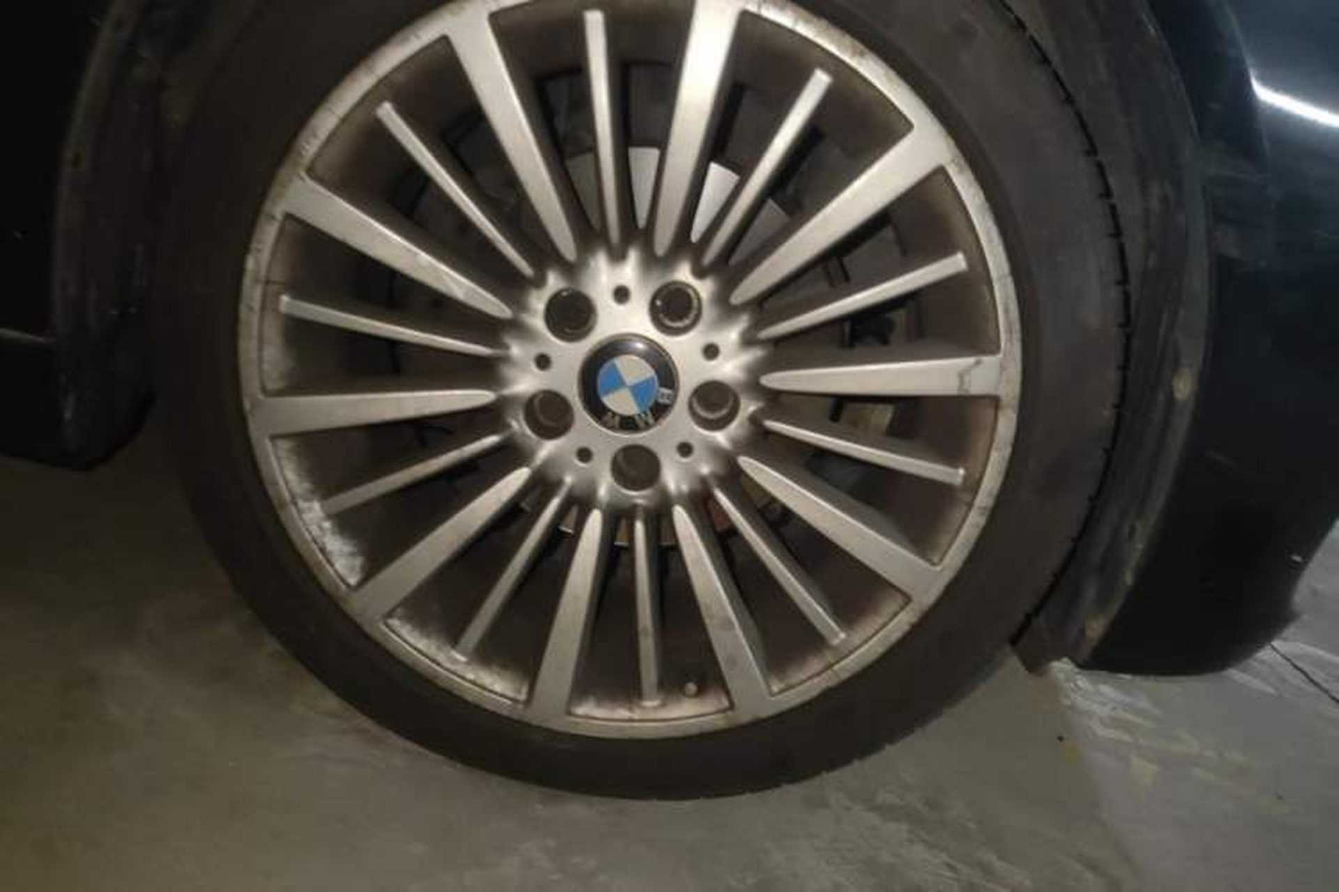 Used BMW 3 Series 2018 320Li Fashion Model Right Front Wheel Hub