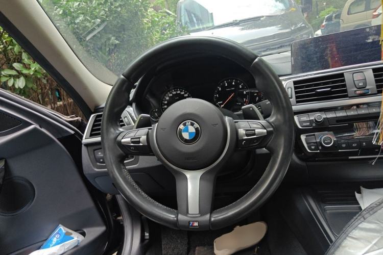 Used BMW 3 Series 2018 320Li Leading Model M Sport Package Steering Wheel