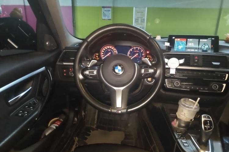 Used BMW 3 Series 2018 320Li M Sport Night Edition Steering Wheel