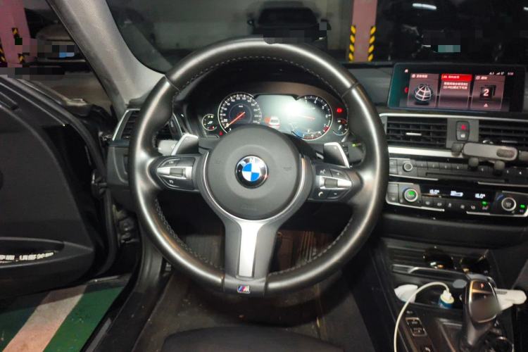 Used BMW 3 Series 2018 320Li M Sport Night Edition Steering Wheel
