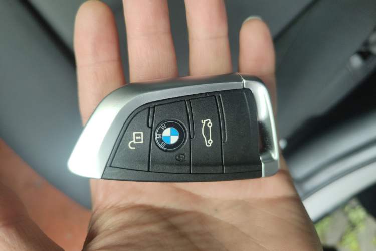 Used BMW 3 Series 2018 320Li Leading Luxury Package Vehicle Key