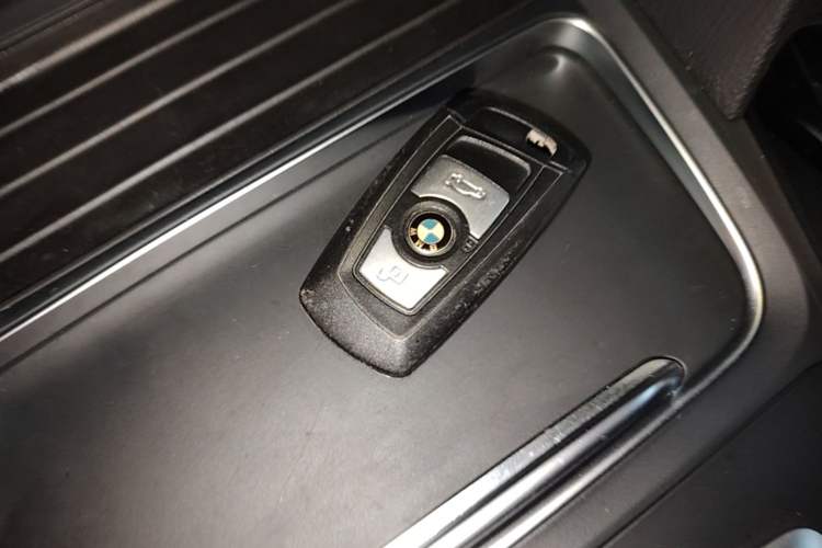 Used BMW 3 Series 2018 320Li Fashion Model Vehicle Key