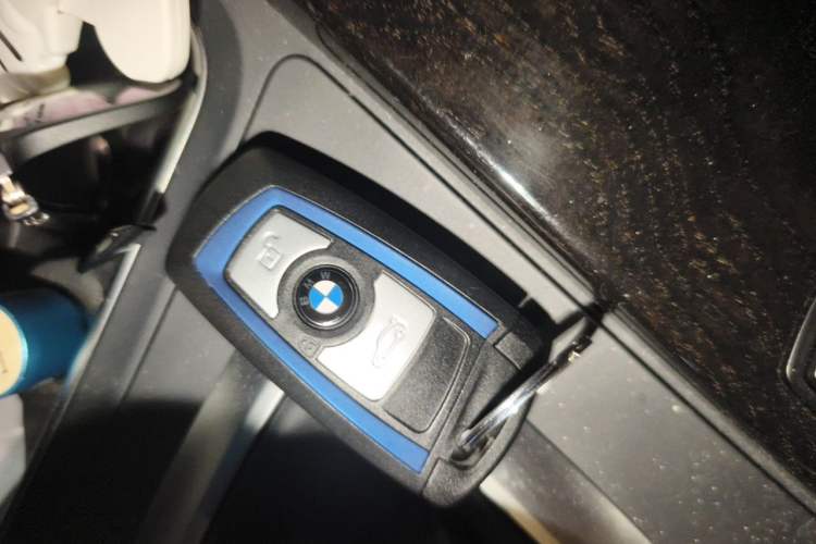 Used BMW 3 Series 2018 320Li M Sport Night Edition Vehicle Key