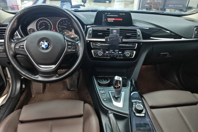 Used BMW 3 Series 2018 320Li Fashion Model Center Console