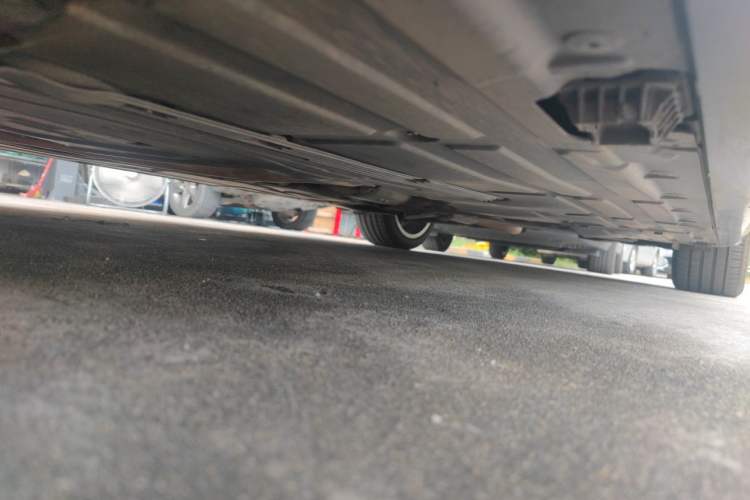 Used BMW 3 Series 2018 330Li M Sport Shadow Edition Chassis Front Left