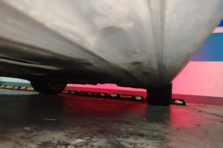 Used BMW 3 Series 2018 320i M Sport Package Chassis Front Left