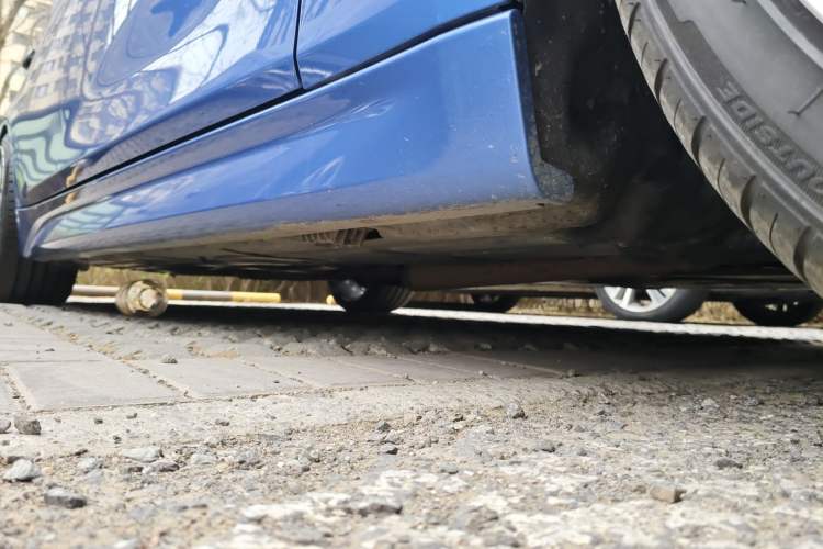 Used BMW 3 Series 2018 320Li Leading Model M Sport Package Chassis Front Right