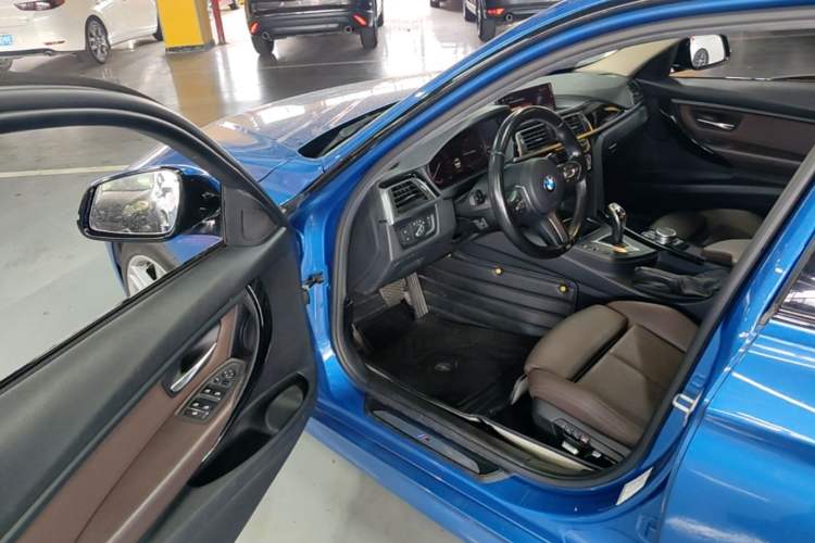 Used BMW 3 Series 2018 320Li Leading Model M Sport Package Driver Seat