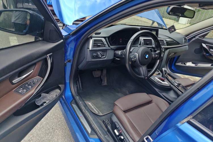 Used BMW 3 Series 2018 320Li Leading Model M Sport Package Driver Seat