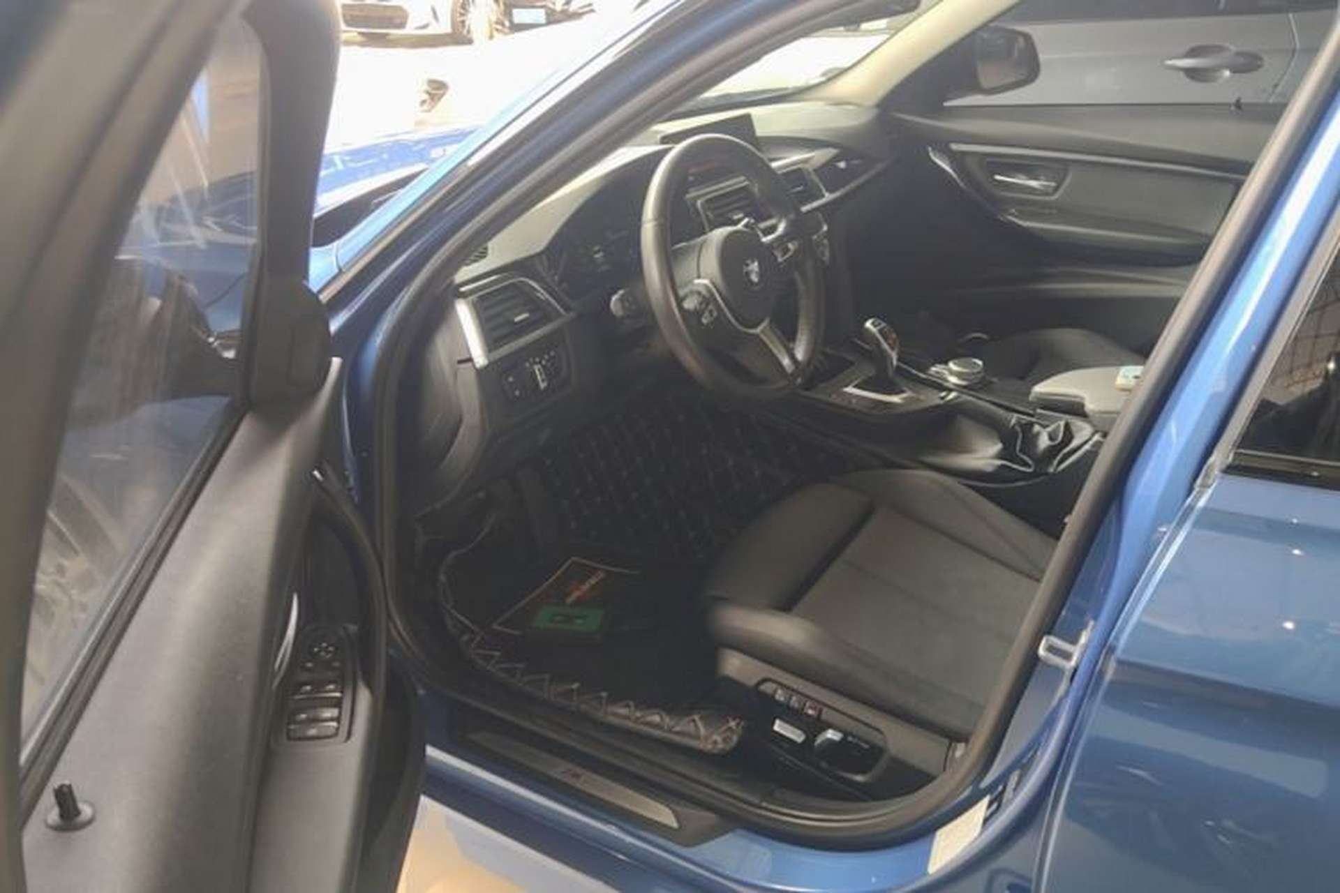 Used BMW 3 Series 2018 320Li Leading Model M Sport Package Driver Seat
