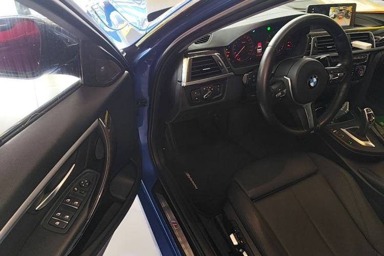 Used BMW 3 Series 2018 320Li M Sport Night Edition Driver Seat