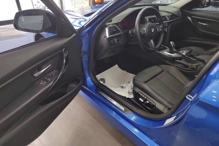 Used BMW 3 Series 2018 320Li Leading Model M Sport Package Driver Seat