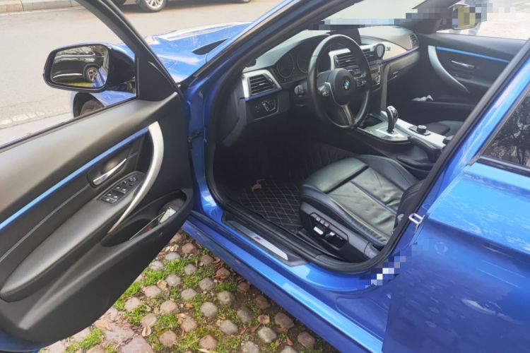 Used BMW 3 Series 2018 320i M Sport Package Driver Seat
