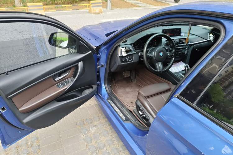 Used BMW 3 Series 2018 320Li Leading Model M Sport Package Driver Seat