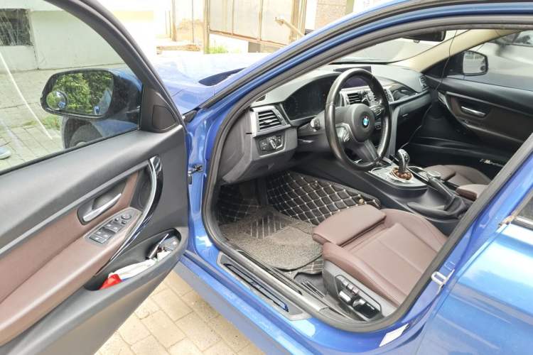 Used BMW 3 Series 2018 320Li Leading Model M Sport Package Driver Seat