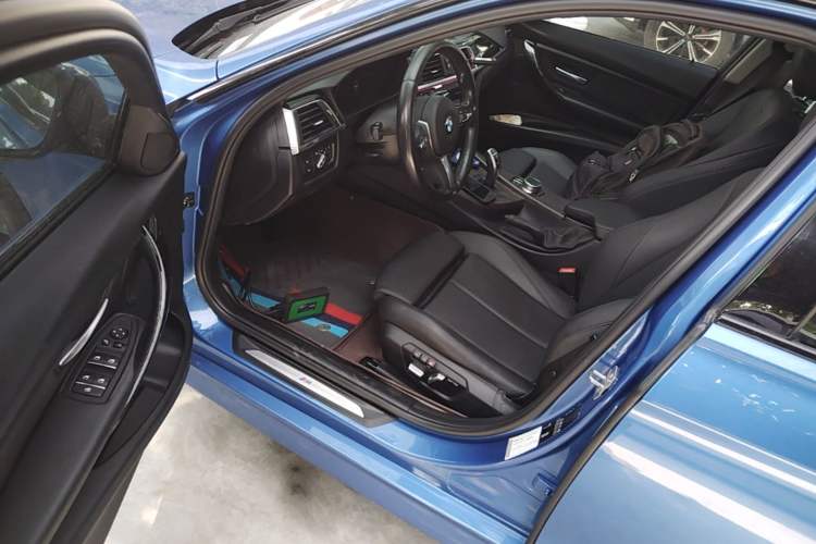 Used BMW 3 Series 2018 320Li Leading Model M Sport Package Driver Seat