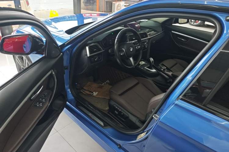 Used BMW 3 Series 2018 320Li Leading Model M Sport Package Driver Seat