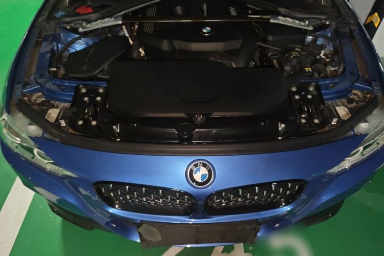 Used BMW 3 Series 2018 320Li Leading Model M Sport Package Engine Bay