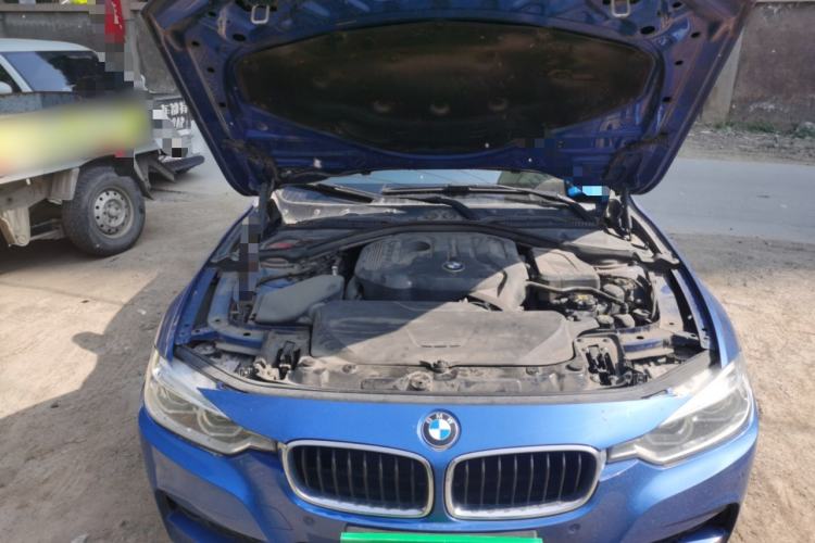 Used BMW 3 Series 2018 320Li Leading Model M Sport Package Engine Bay