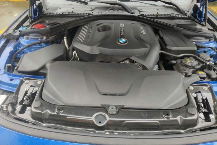 Used BMW 3 Series 2018 320Li Leading Model M Sport Package Engine Bay