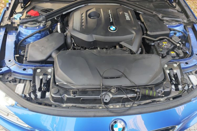 Used BMW 3 Series 2018 320i M Sport Package Engine Bay