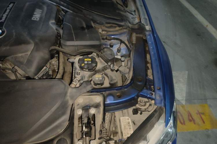 Used BMW 3 Series 2018 320Li Leading Model M Sport Package Engine Bay Left